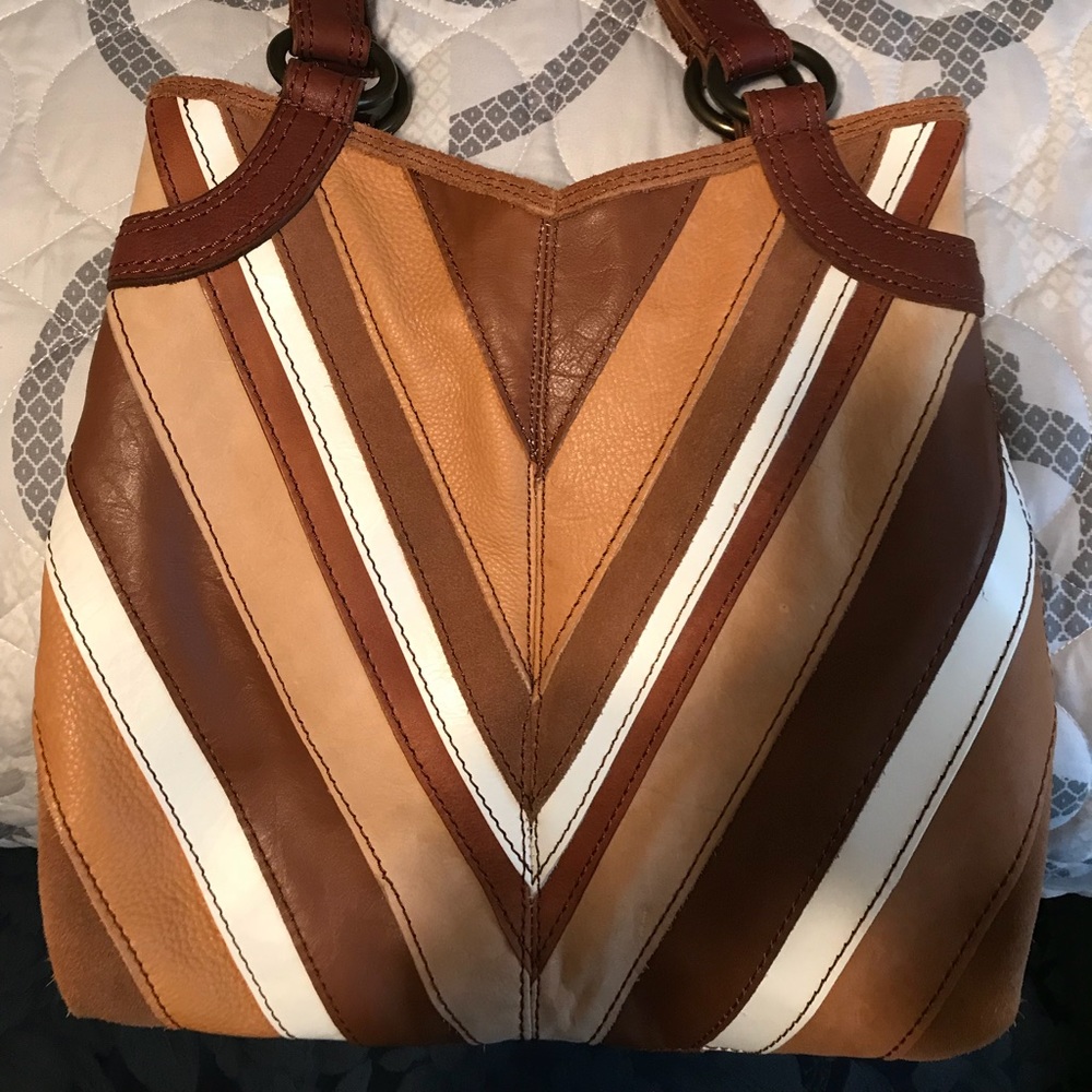 Lucky Brand leather bag. Great condition.